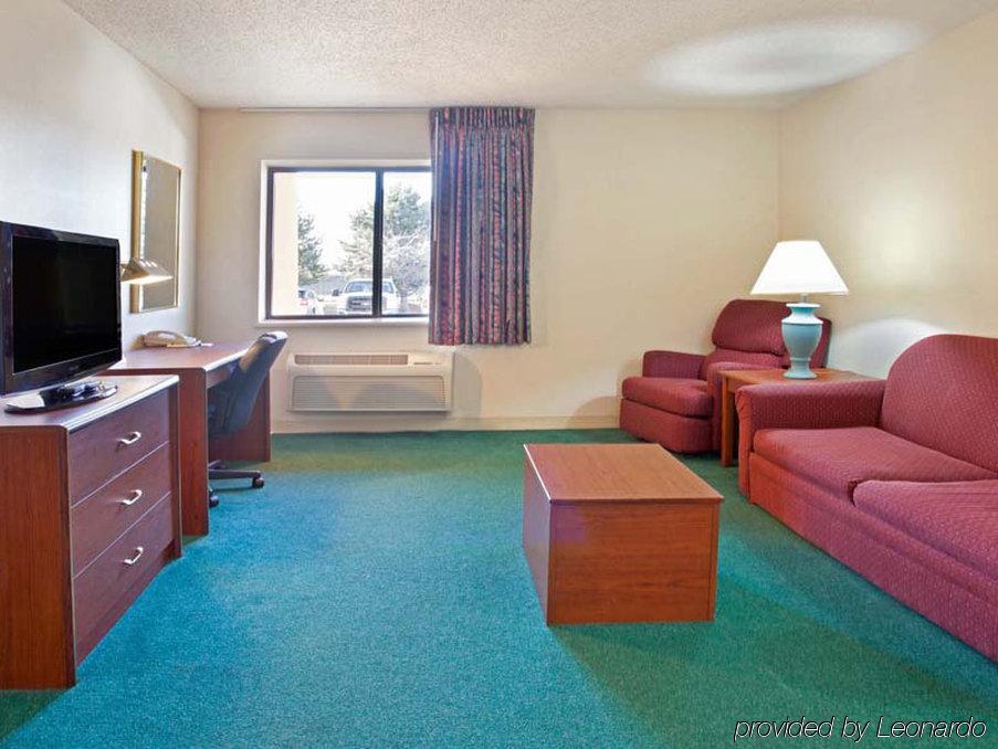 เดลต้า โฮเต็ล บาย แมริออท อินเดียนาโพลิส อีสต์ Hotel ภายนอก รูปภาพ